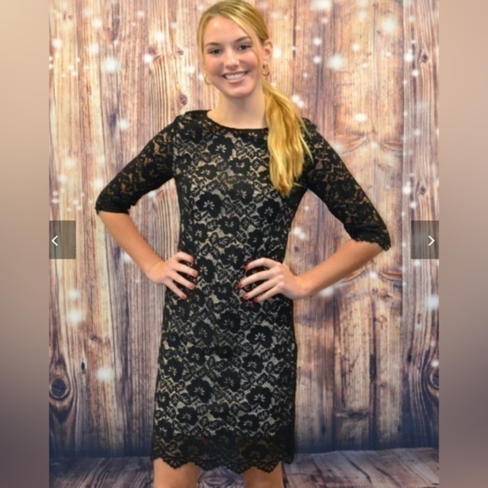 Black Lace scoop  neck mini Dress size small